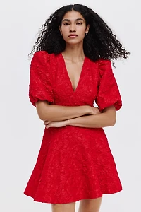 Robe à manches bouffantes