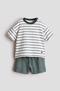 2-Piece T-Shirt and Shorts Set