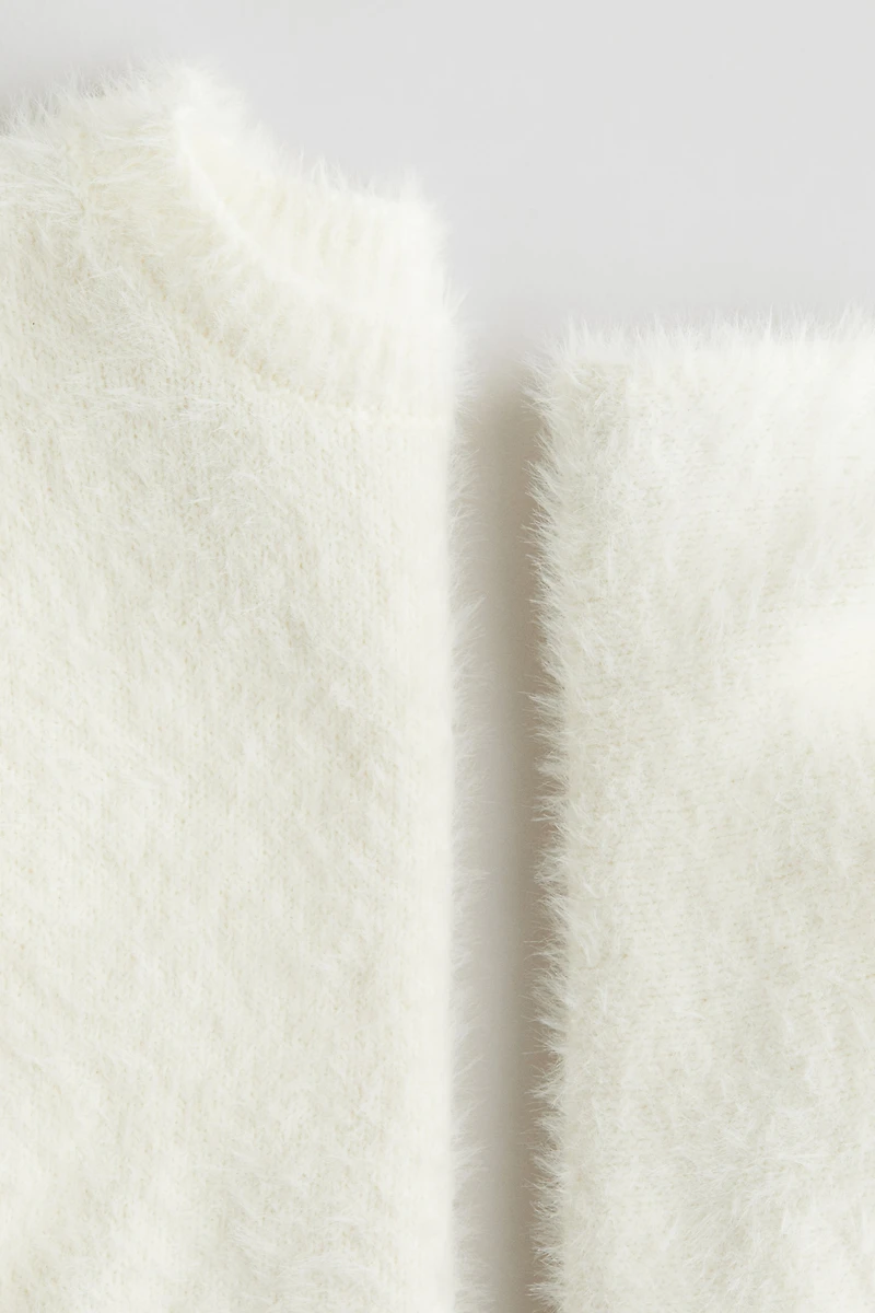 2-Piece Fluffy-Knit Set