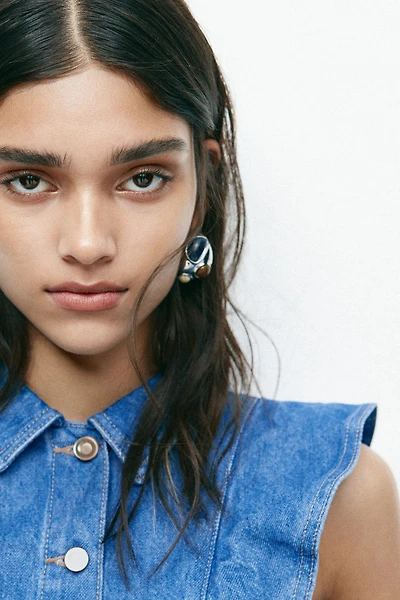 Chandail sans manches à volants en denim