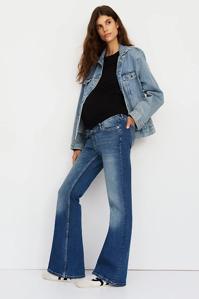 MAMA Flared Jeans