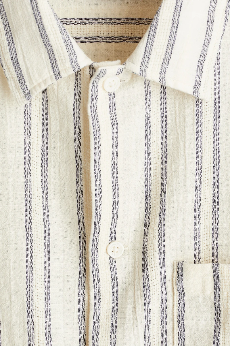 Chemise classique à manches courtes