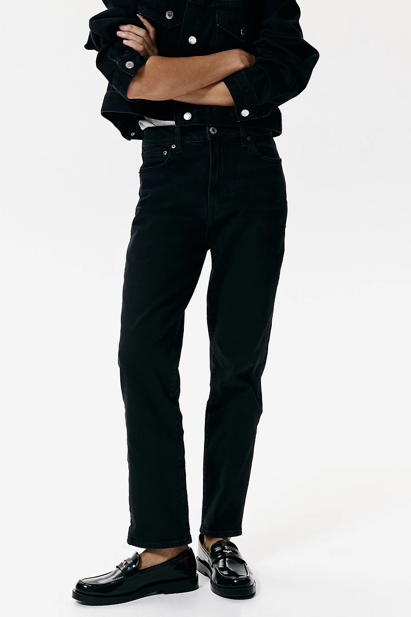 Ultra High Rise Mom Jeans