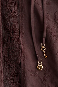 Robe tunique avec dentelle