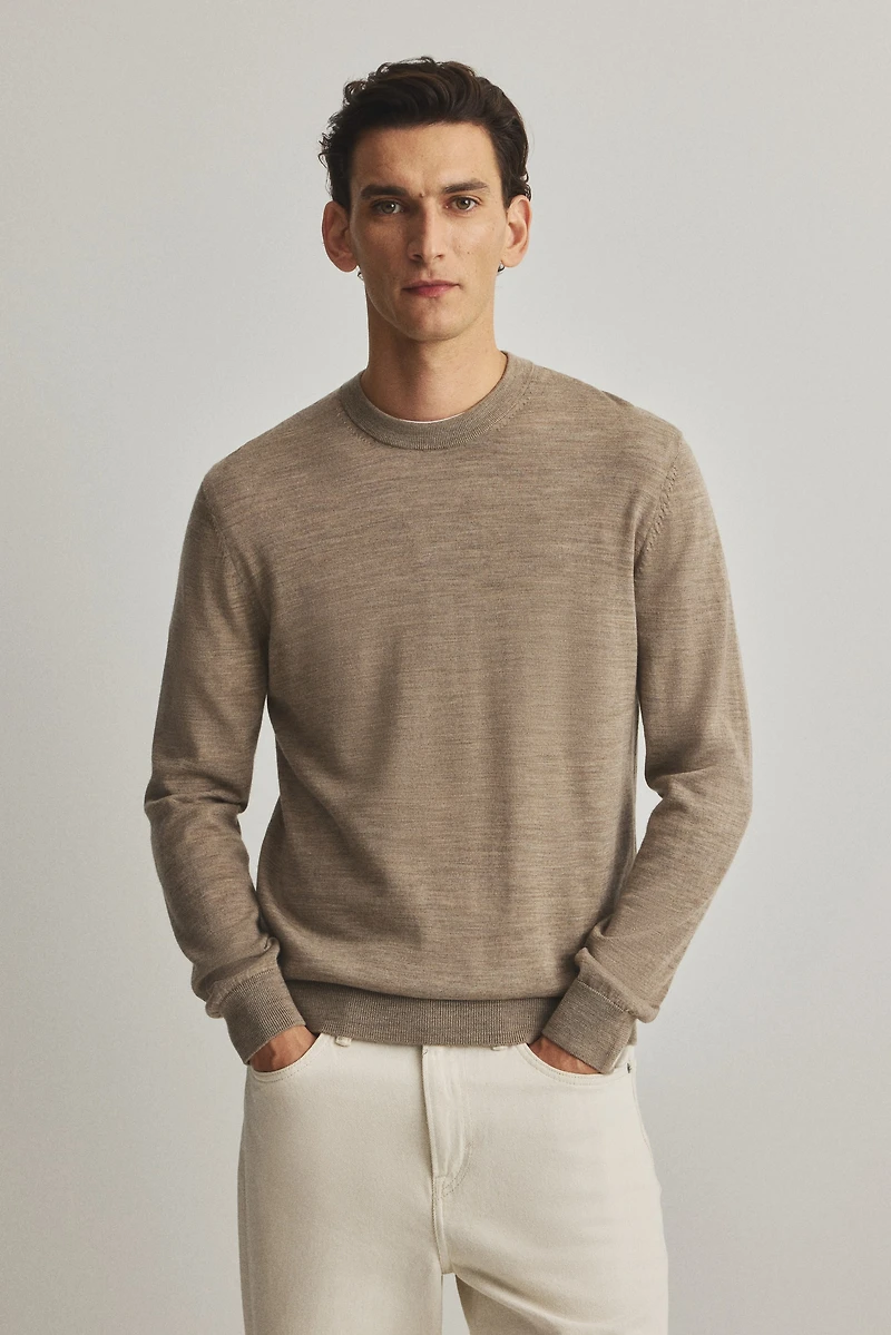 Chandail coupe classique en laine mérinos