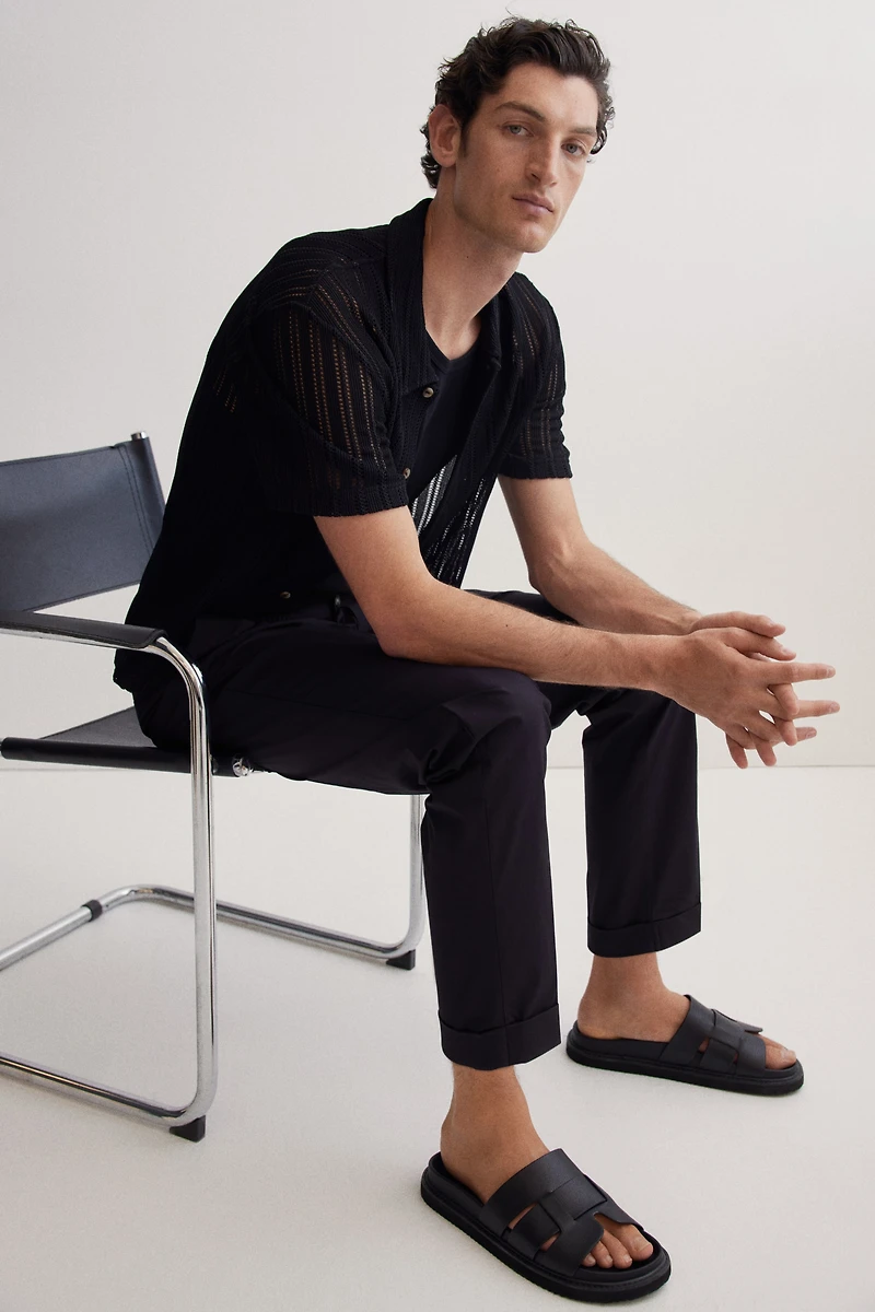 Pantalon court coupe classique en coton