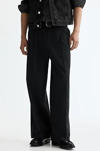 Loose-Fit Tailored Pants
