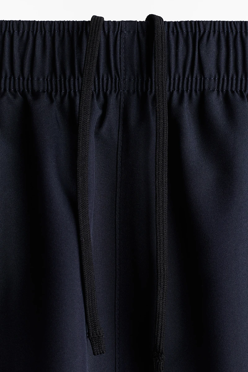 Double-Layered Sports Shorts with DryMove™