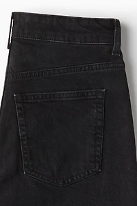 Slim-Fit Mom High Ankle Jeans