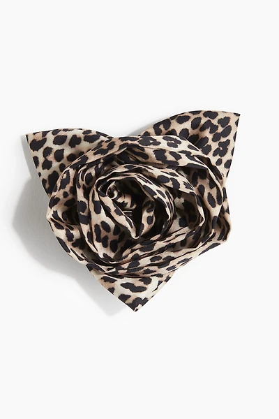 Barrette en forme de fleur