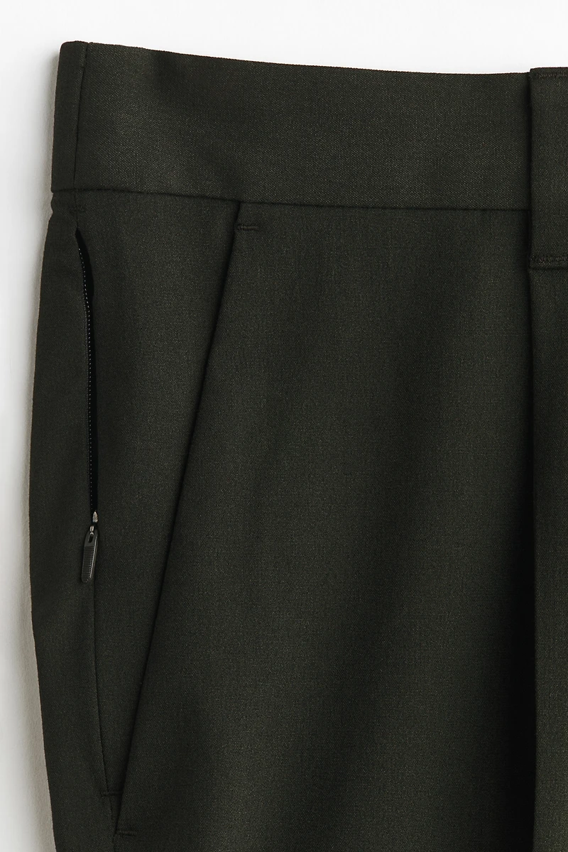 Four-Way Stretch Regular-Fit Cargo Pants