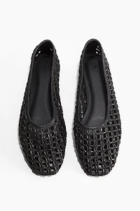 Straw Flats