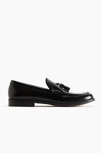 Tasseled Loafers