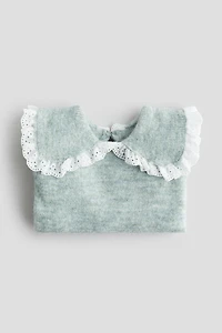Sweater with Peter Pan Collar