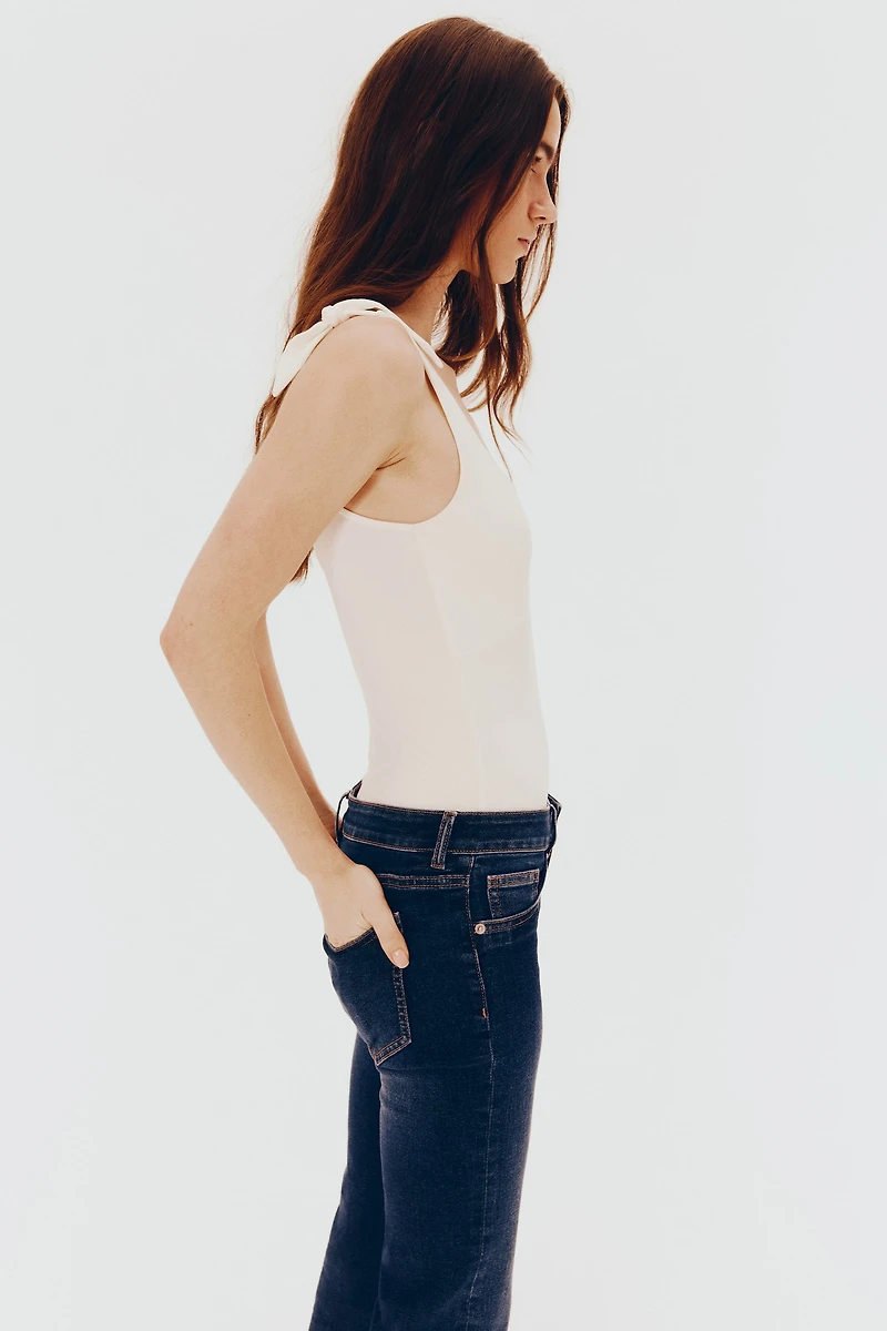 Flared Low Ankle Jeans
