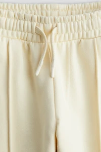 2-piece Embossed-print Set