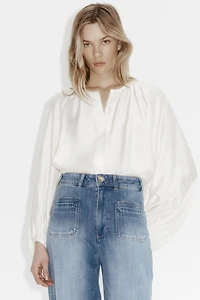 Jean taille haute avec jambes larges