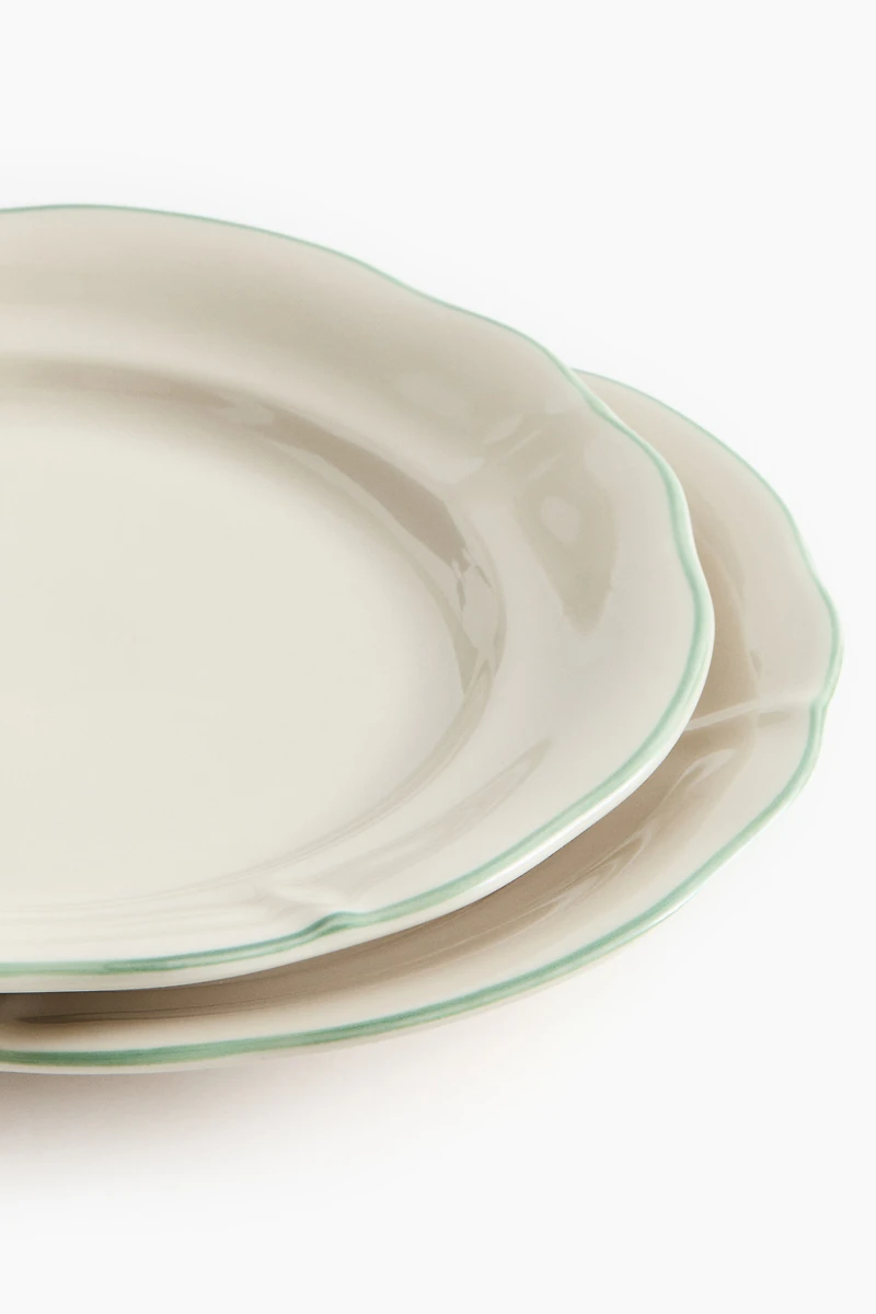 Lot de 2 petites assiettes en grès cérame