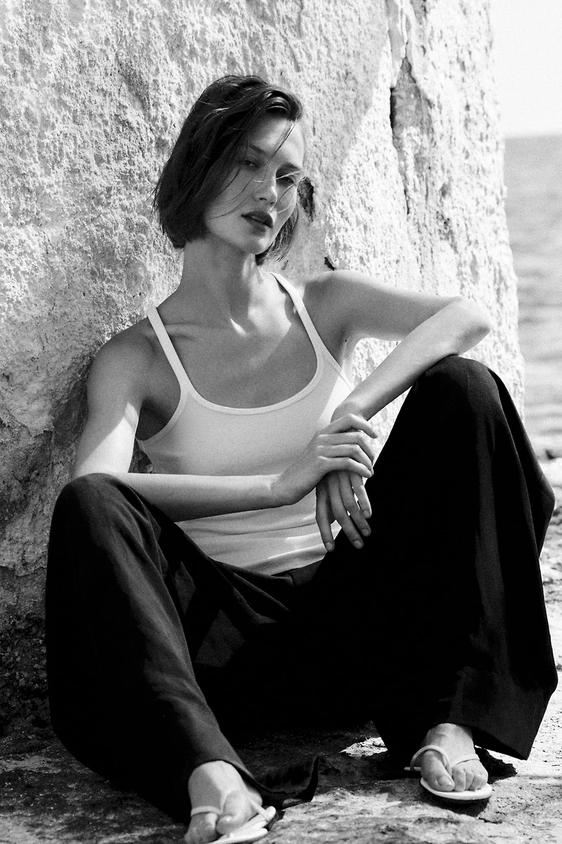 Wide-Leg Linen-Blend Pants