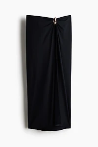 Paréo avec détail en métal