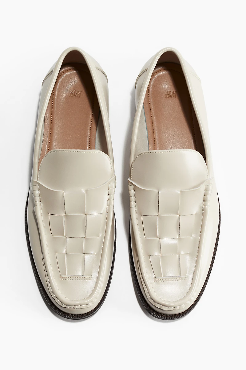 Mocassins tressés