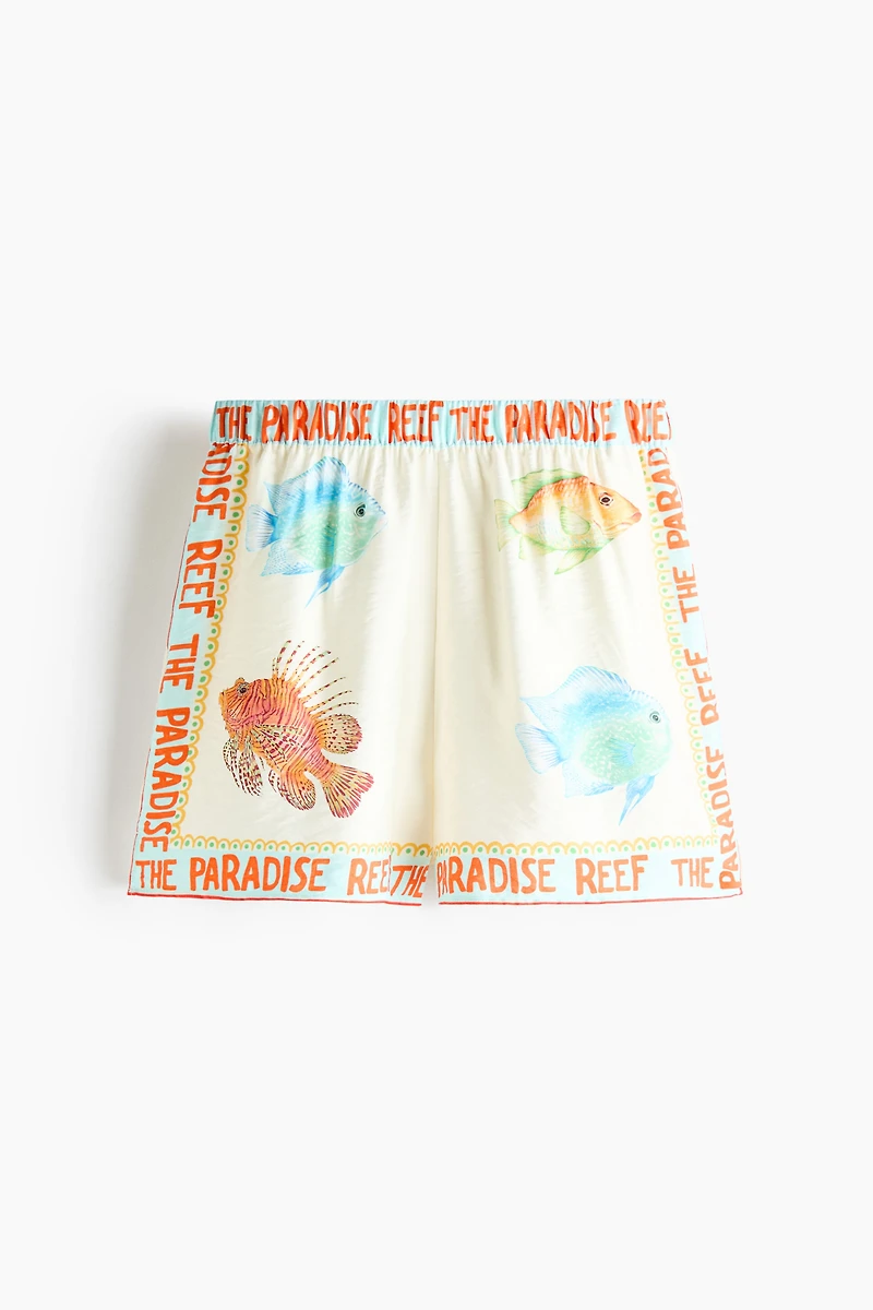 Short à motif