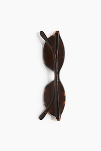 Lunettes de soleil ovales