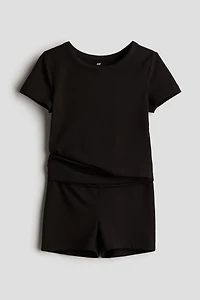 2-piece Top and Shorts Set