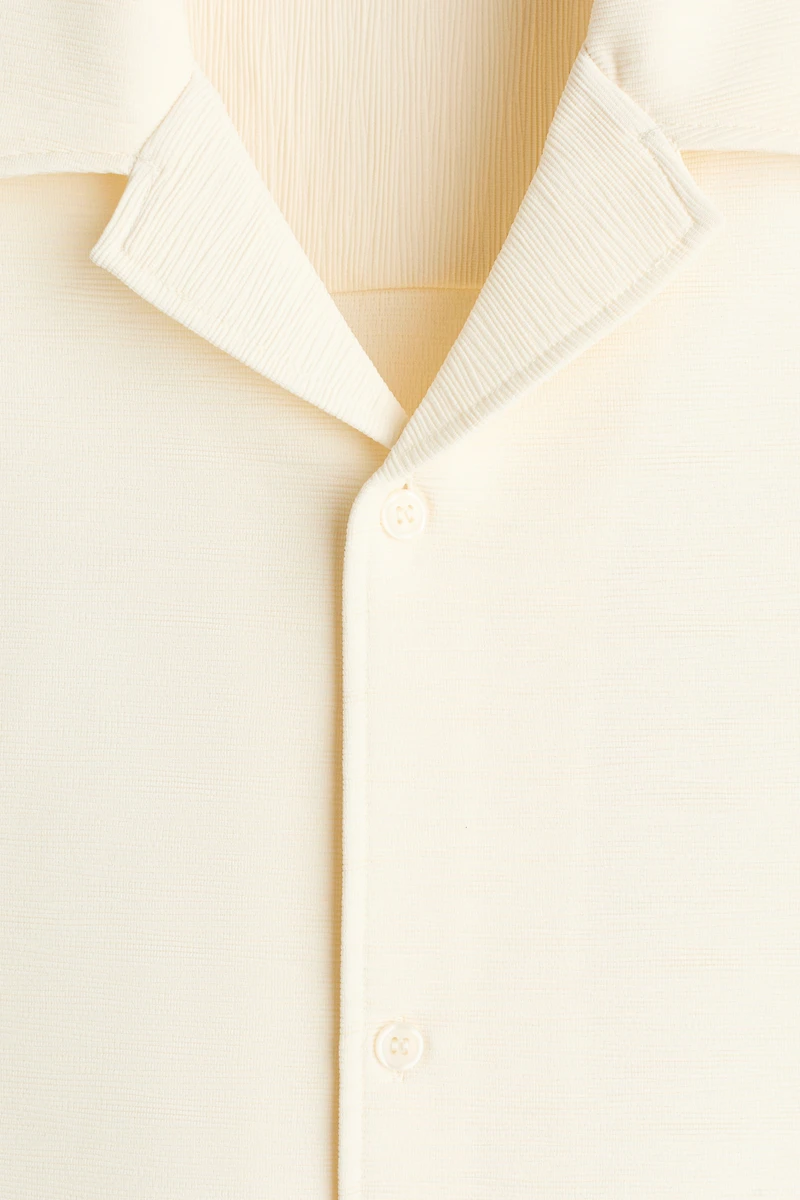 Loose-Fit Resort Shirt