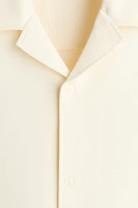 Loose-Fit Resort Shirt