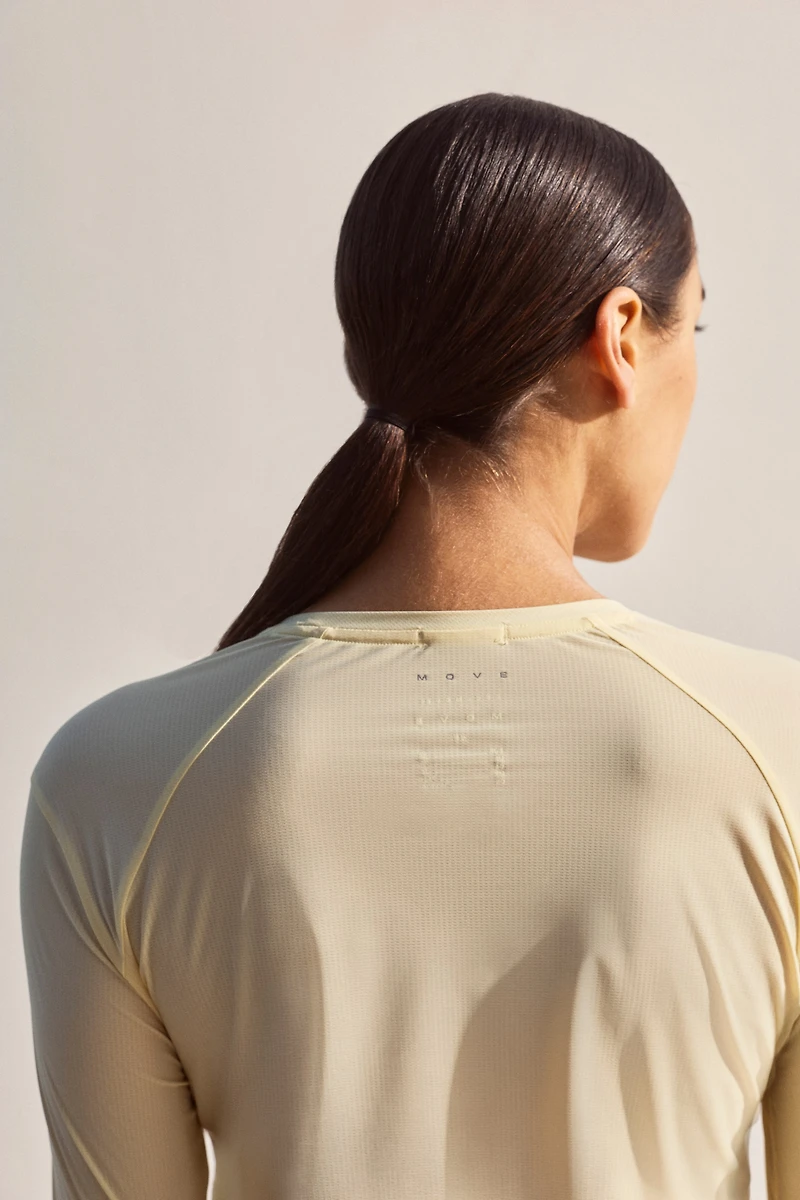 Sports Top with CoolMove™