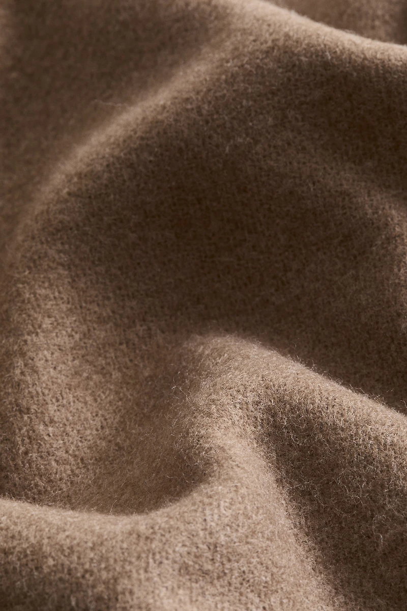 Viscose-Blend Cushion Cover