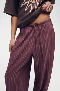 Textured Balloon-Leg Pants