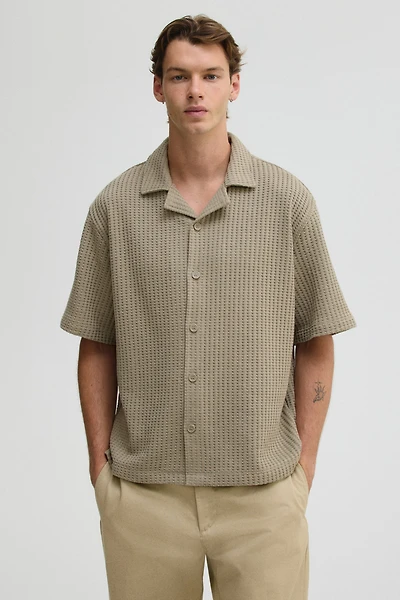 Loose-Fit Waffled Resort Shirt