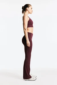 Legging de sport évasé SoftMove™