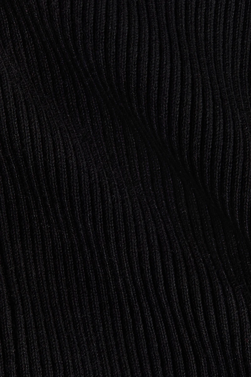 Haut à épaules dénudées en tricot côtelé