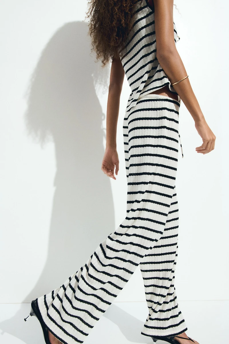 Knitted drawstring trousers