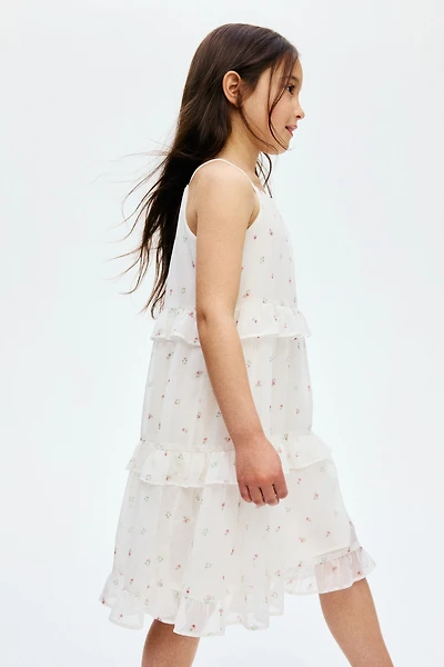 Robe à volants bretelles fines