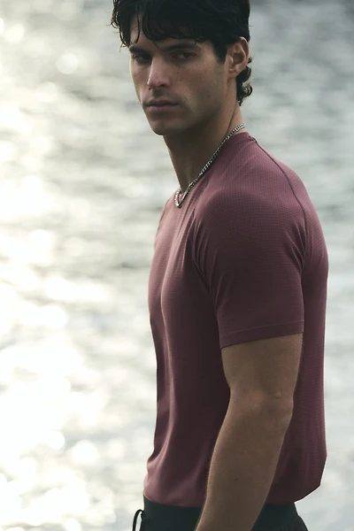 Muscle Fit Sports T-Shirt with DryMove™