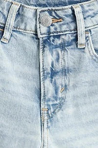 Relaxed Tapered Fit Jeans