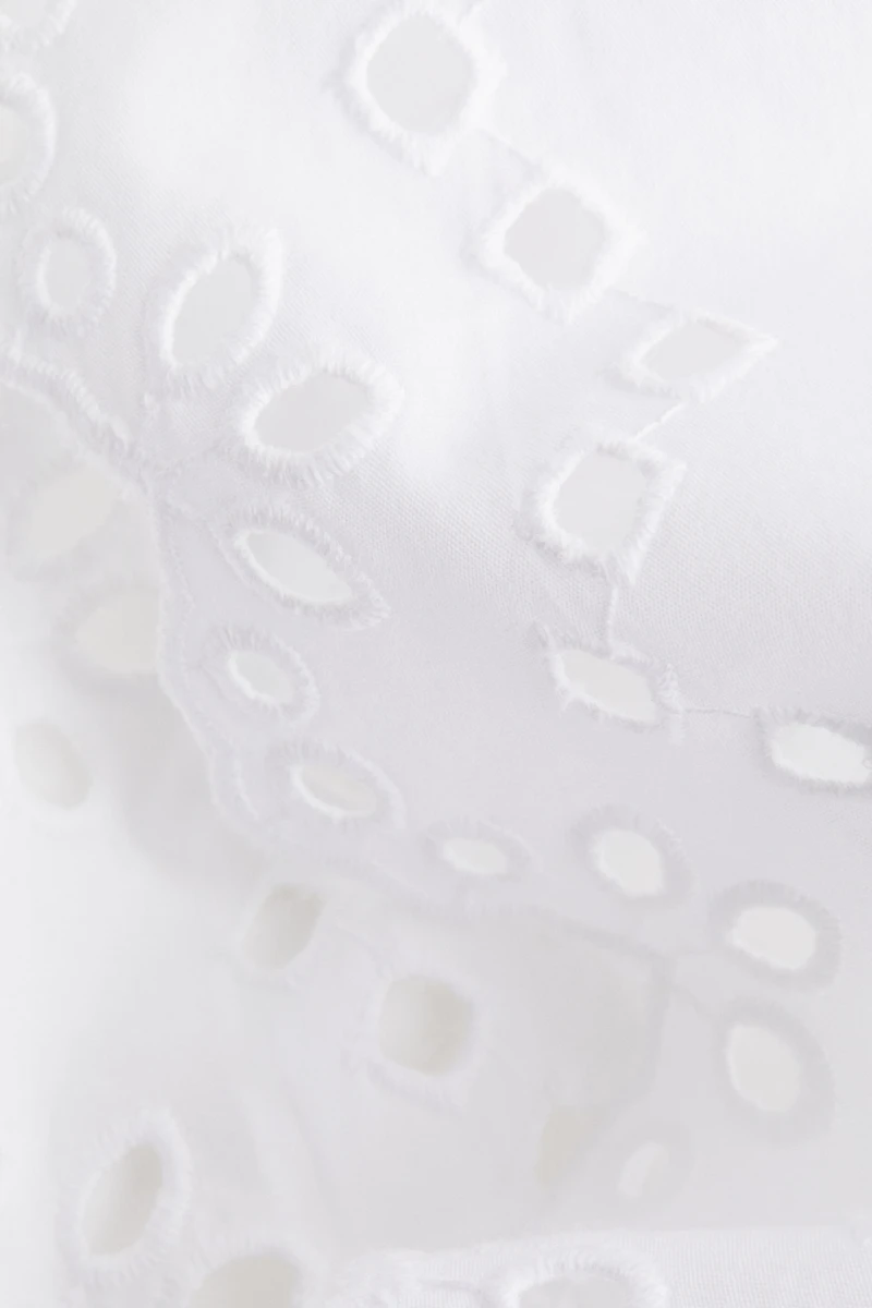 Blouse en coton avec broderie anglaise