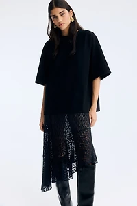 Jupe asymétrique en dentelle