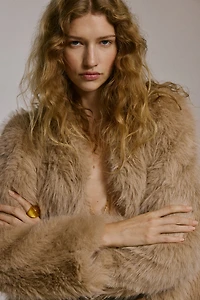 Veste à manches bouffantes