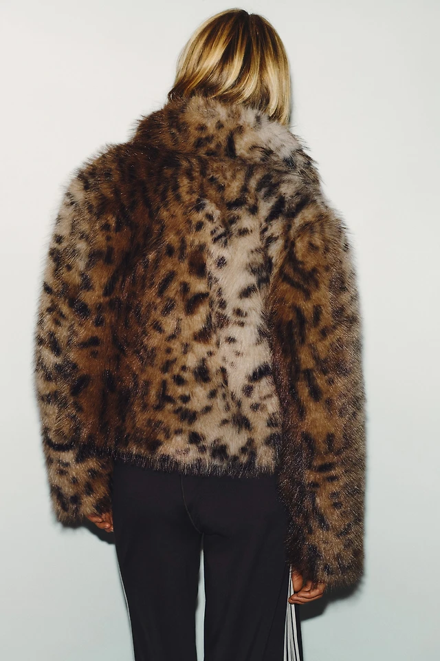 Fluffy Jacket with Funnel Collar
