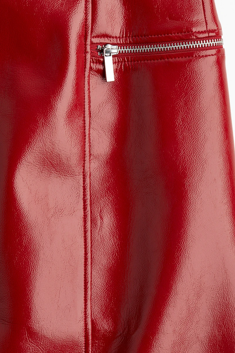 Jupe crayon en tissu enduit