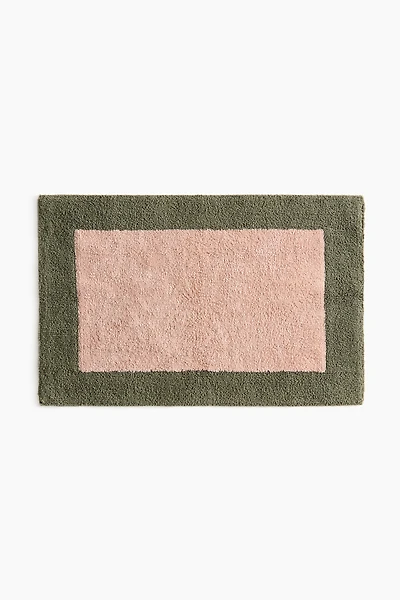 Tapis de bain tufté