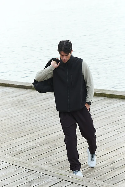 Sports Joggers with DryMove™