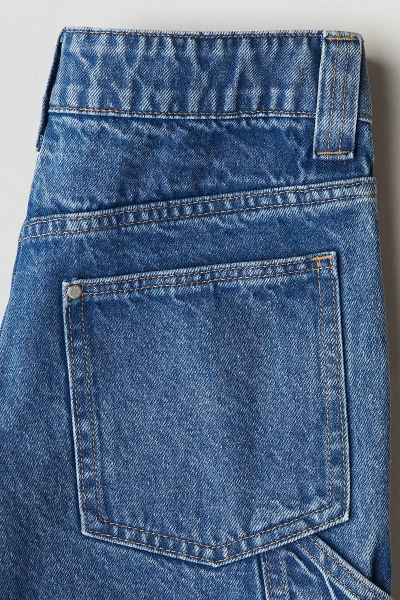 Loose-Fit Carpenter Shorts