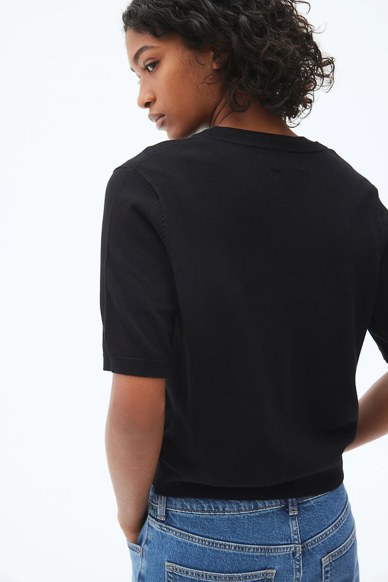 Short-Sleeved Cardigan