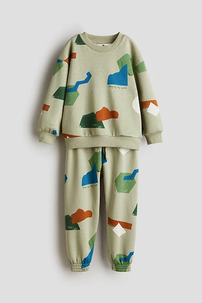 2-Piece Printed Sweatsuit